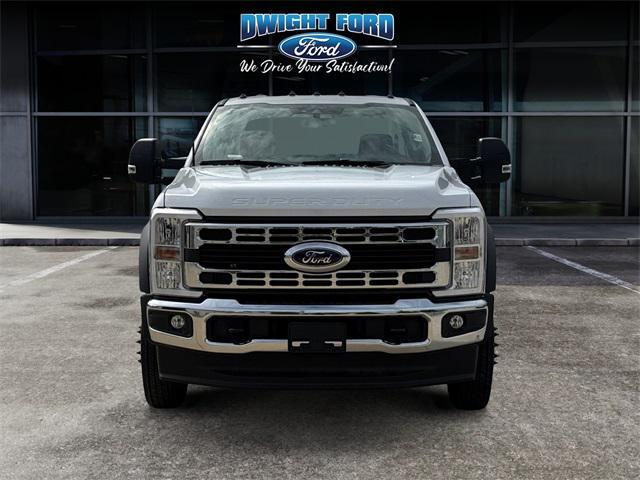 new 2025 Ford F-450 car, priced at $93,155