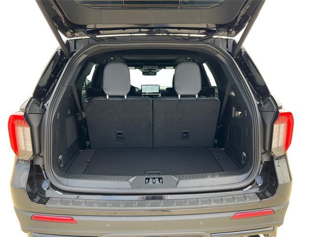 new 2025 Ford Explorer car, priced at $58,024