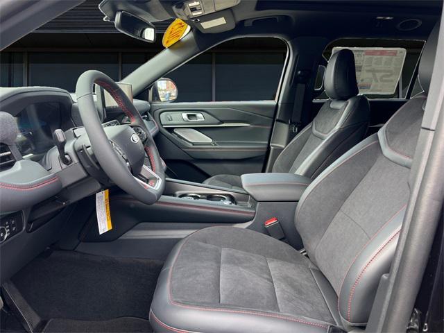 new 2025 Ford Explorer car, priced at $58,024