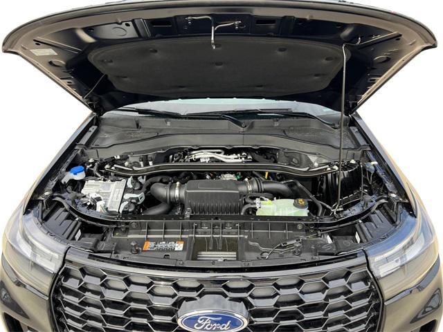 new 2025 Ford Explorer car, priced at $58,024
