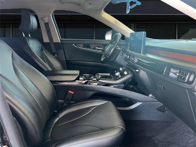 used 2021 Lincoln Nautilus car, priced at $31,987