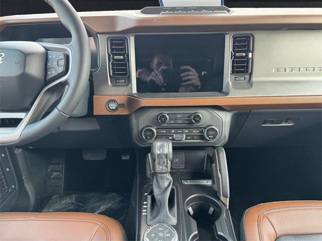 new 2024 Ford Bronco car, priced at $53,152