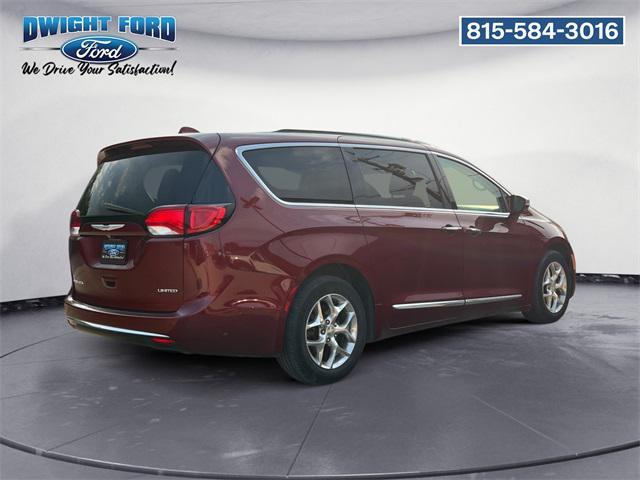 used 2018 Chrysler Pacifica car, priced at $12,769