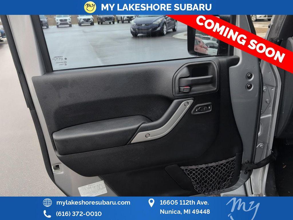 used 2015 Jeep Wrangler Unlimited car, priced at $18,480