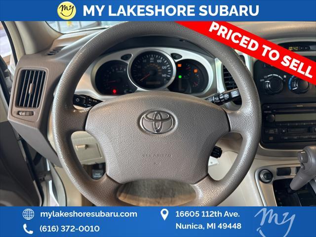 used 2004 Toyota Highlander car, priced at $4,981