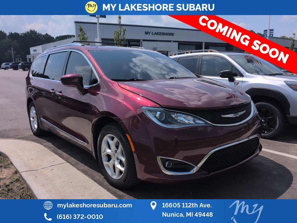 used 2018 Chrysler Pacifica car, priced at $12,068