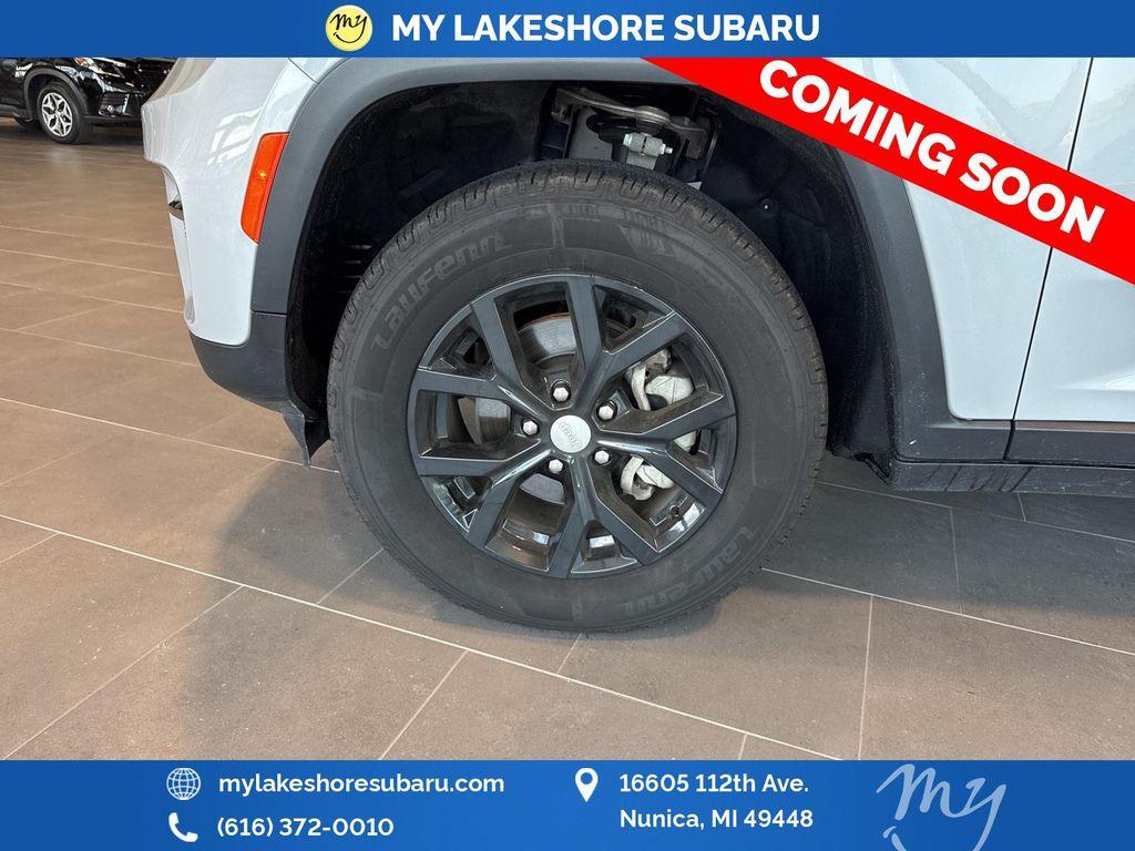 used 2023 Jeep Grand Cherokee car, priced at $28,826
