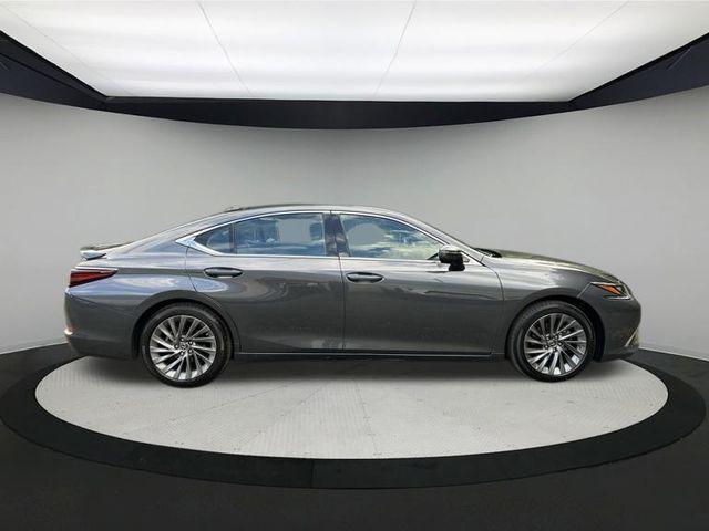 used 2024 Lexus ES 350 car, priced at $47,989