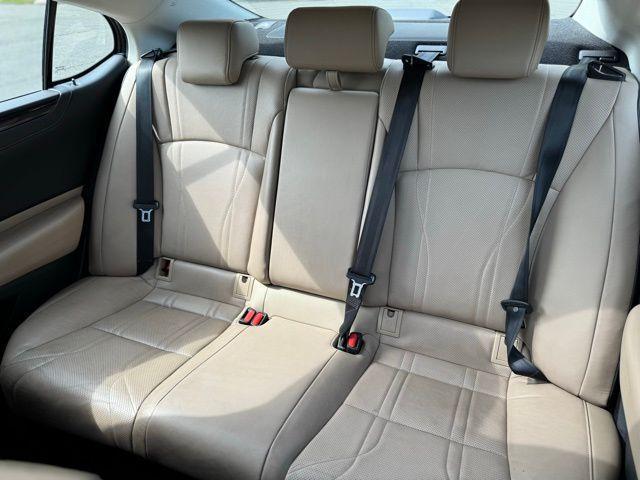 used 2019 Lexus ES 350 car, priced at $25,499