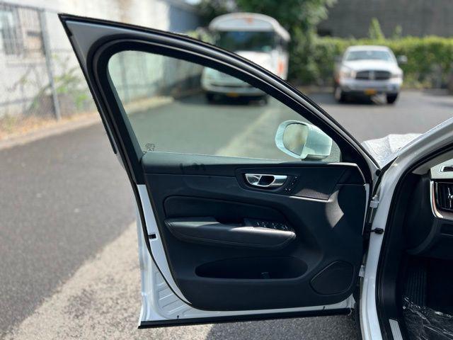 used 2023 Volvo XC60 car, priced at $37,898