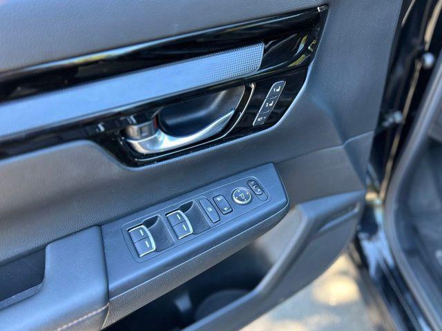 used 2023 Honda CR-V Hybrid car, priced at $33,364