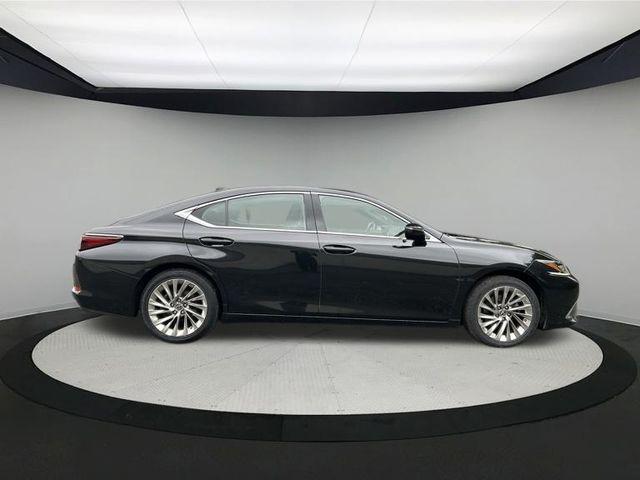 used 2019 Lexus ES 350 car, priced at $26,562