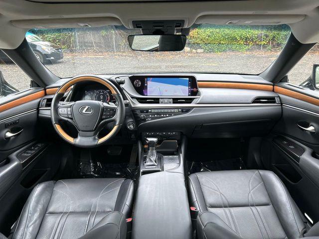 used 2019 Lexus ES 350 car, priced at $26,562