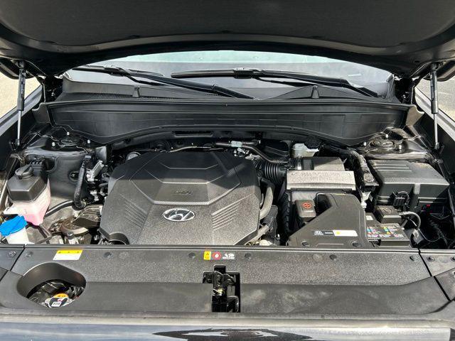 used 2024 Hyundai Palisade car, priced at $37,570