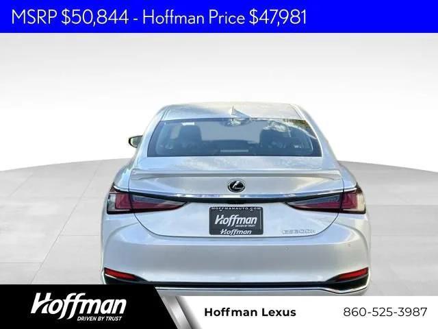 new 2025 Lexus ES 300h car, priced at $47,981