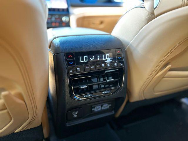 used 2023 Jeep Grand Cherokee car, priced at $35,891