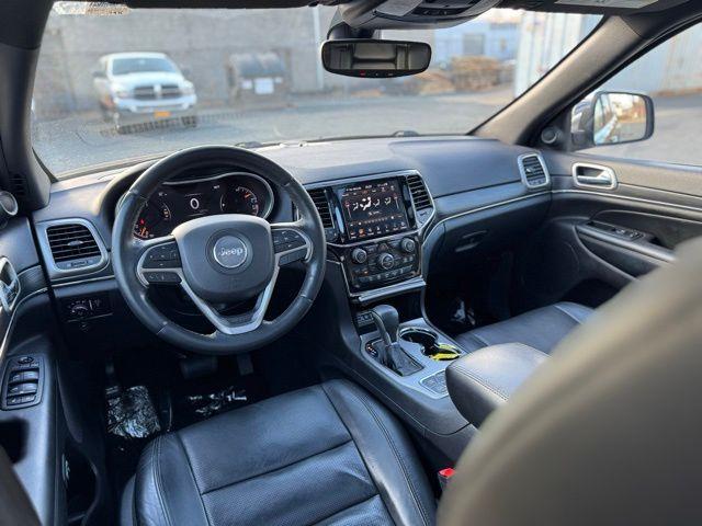 used 2020 Jeep Grand Cherokee car, priced at $21,550