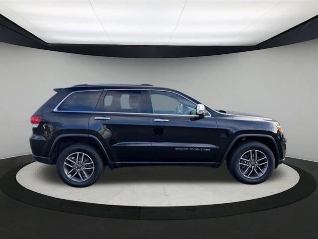 used 2020 Jeep Grand Cherokee car, priced at $21,550