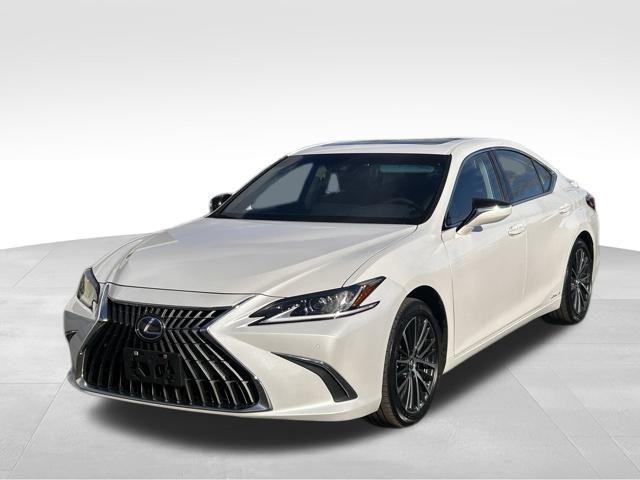 used 2022 Lexus ES 300h car, priced at $30,989