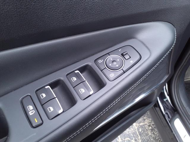 used 2022 Hyundai Santa Fe car, priced at $28,570