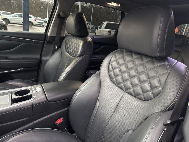 used 2022 Hyundai Santa Fe car, priced at $29,000