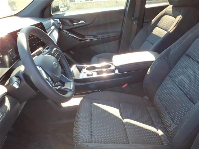 new 2026 Chevrolet Equinox car, priced at $32,540