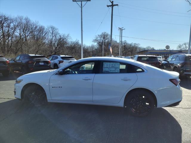 new 2025 Chevrolet Malibu car, priced at $30,125