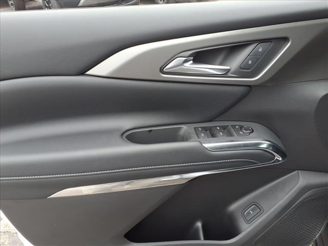 new 2026 Chevrolet Traverse car, priced at $42,821