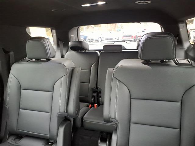 new 2026 Chevrolet Traverse car, priced at $42,821