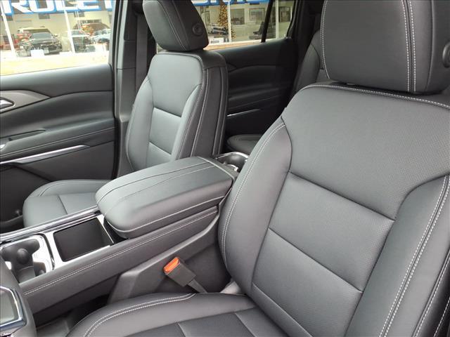 new 2026 Chevrolet Traverse car, priced at $42,821