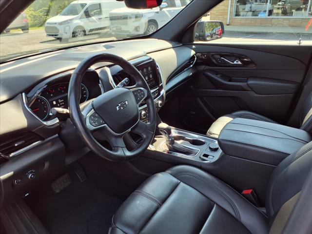 used 2023 Chevrolet Traverse car, priced at $33,620