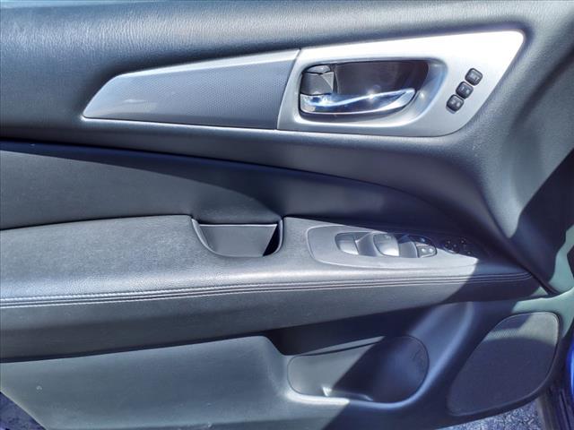 used 2020 Nissan Pathfinder car, priced at $19,520