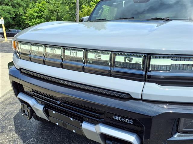 new 2025 GMC HUMMER EV Pickup car, priced at $99,610