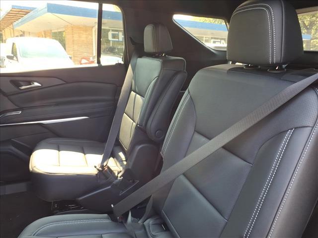 new 2026 Chevrolet Traverse car, priced at $42,821