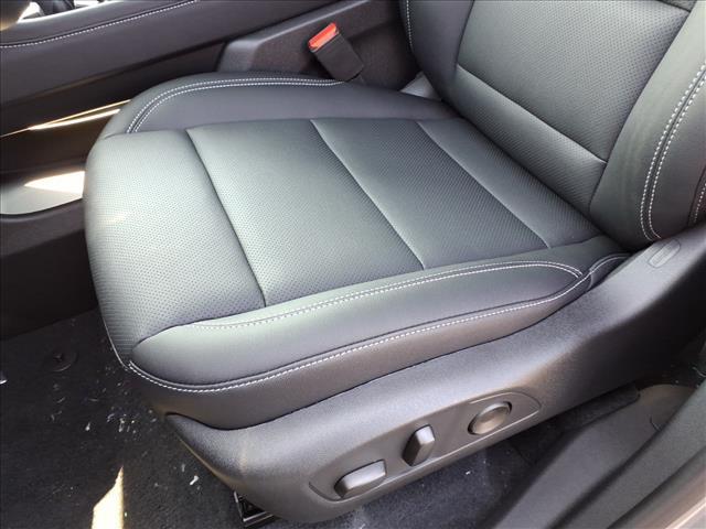 new 2026 Chevrolet Traverse car, priced at $42,821