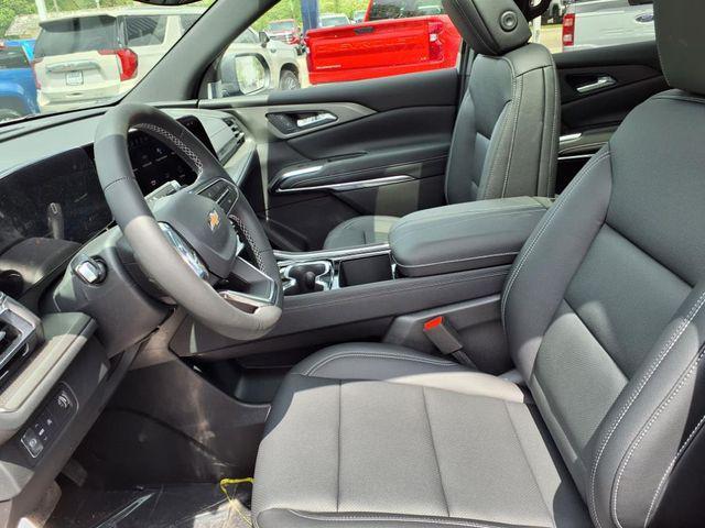 new 2025 Chevrolet Traverse car, priced at $45,271