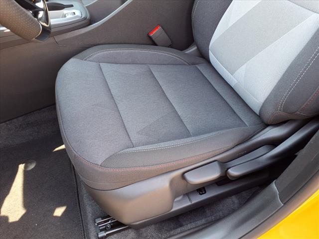 new 2025 Chevrolet Trax car, priced at $23,706