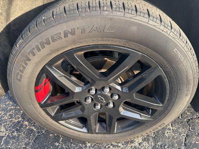 used 2023 Chevrolet Traverse car, priced at $40,360