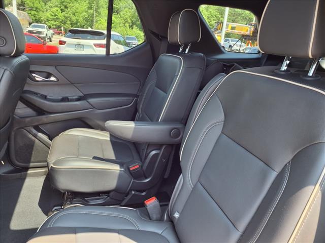 used 2023 Chevrolet Traverse car, priced at $40,360