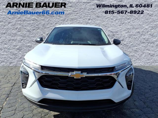 new 2026 Chevrolet Trax car, priced at $22,922