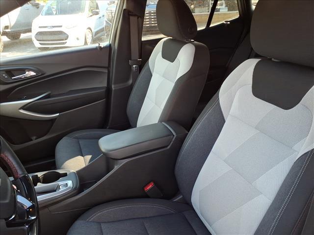 used 2025 Chevrolet Trax car, priced at $22,650