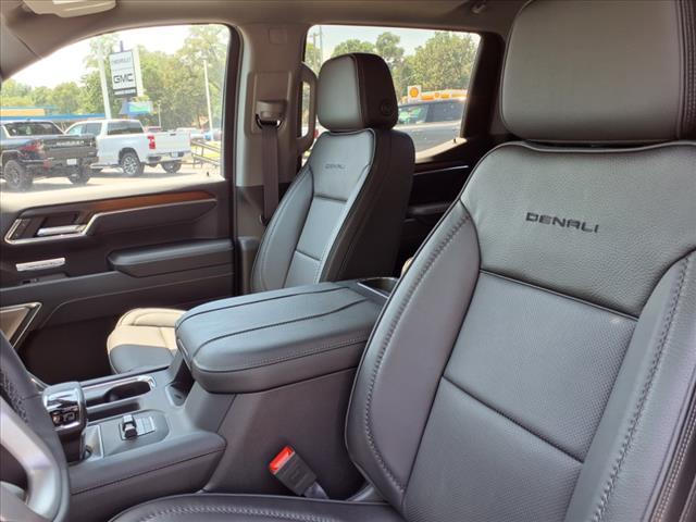 new 2025 GMC Sierra 1500 car, priced at $71,170