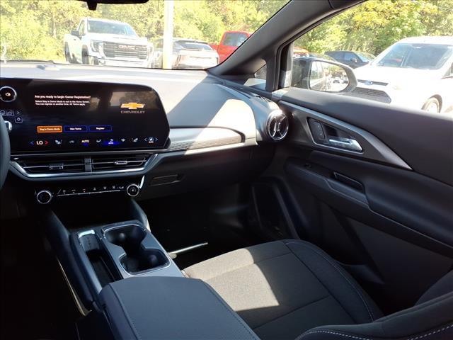 new 2026 Chevrolet Equinox EV car, priced at $40,390