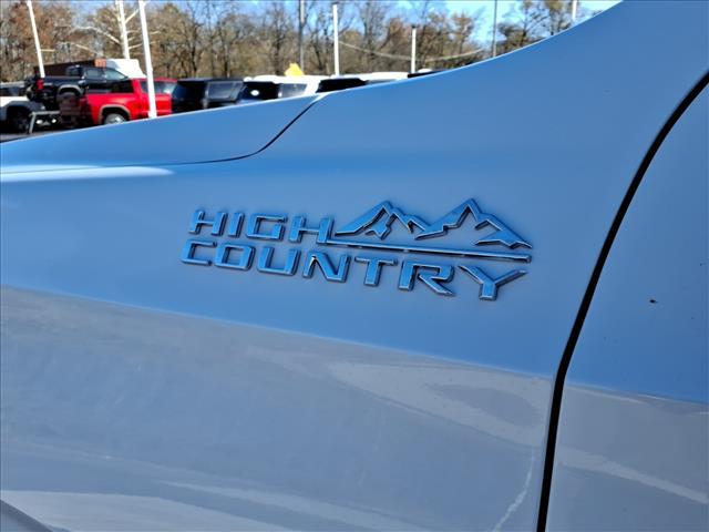 new 2026 Chevrolet Suburban car, priced at $92,080