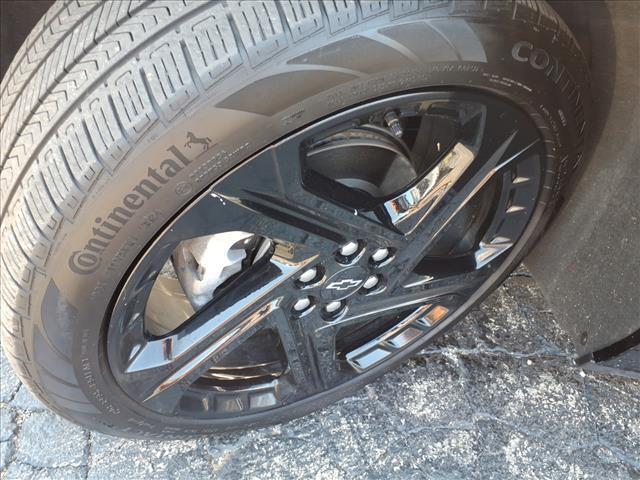 used 2025 Chevrolet Equinox EV car, priced at $29,990