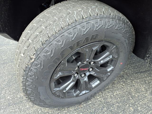 new 2025 GMC Canyon car, priced at $41,490