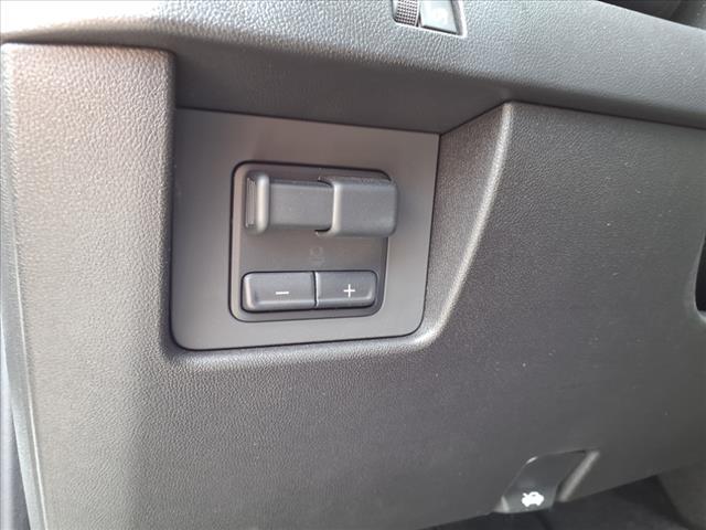 new 2025 GMC Canyon car, priced at $40,995