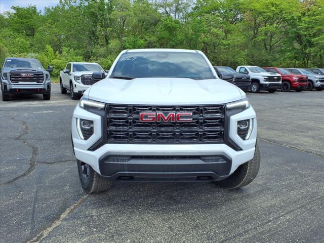new 2025 GMC Canyon car, priced at $40,995