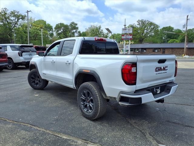 new 2025 GMC Canyon car, priced at $40,995