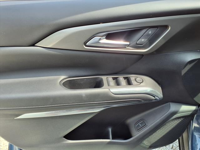used 2024 Chevrolet Traverse car, priced at $42,845